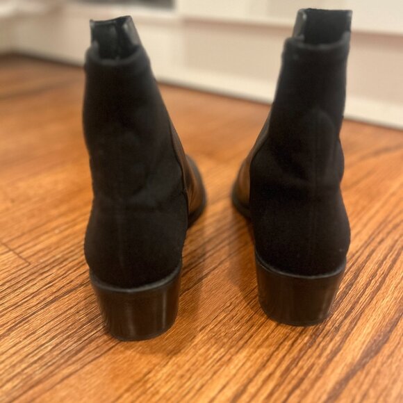 Stuart Weitzman Easy On Black Ankle Boots Size 11 - Unworn, New in Box - Picture 4 of 4